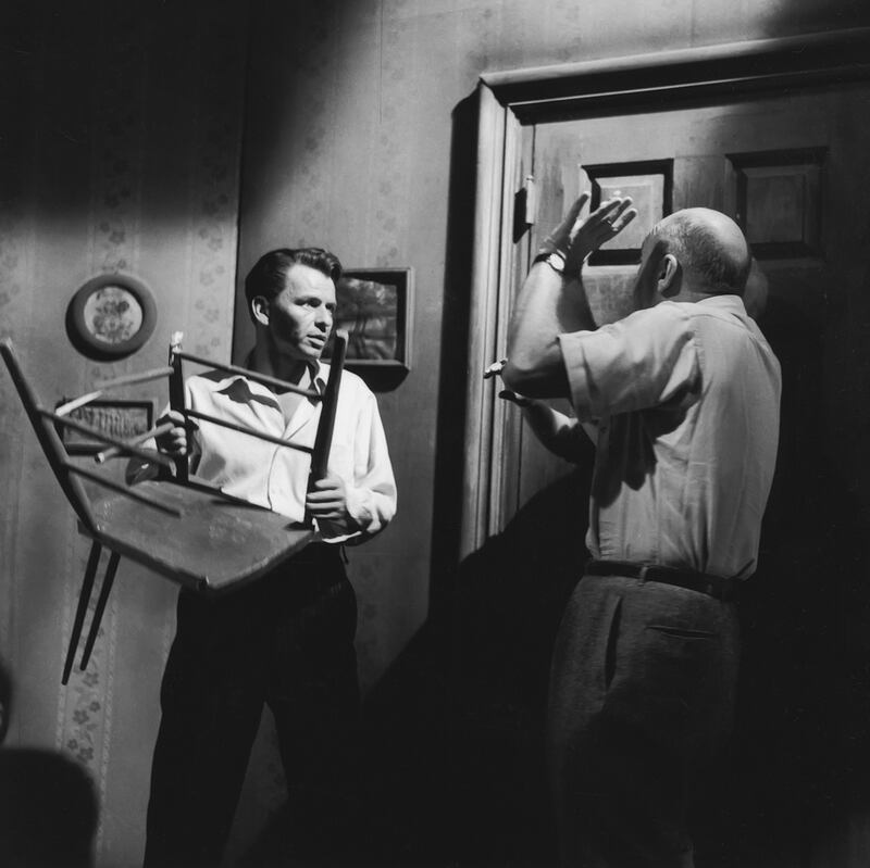 galleries/2015/12/12/the-100th-birthday-of-frank-sinatra-photos/151212-tdb-frank-sinatra-08_dhbyce