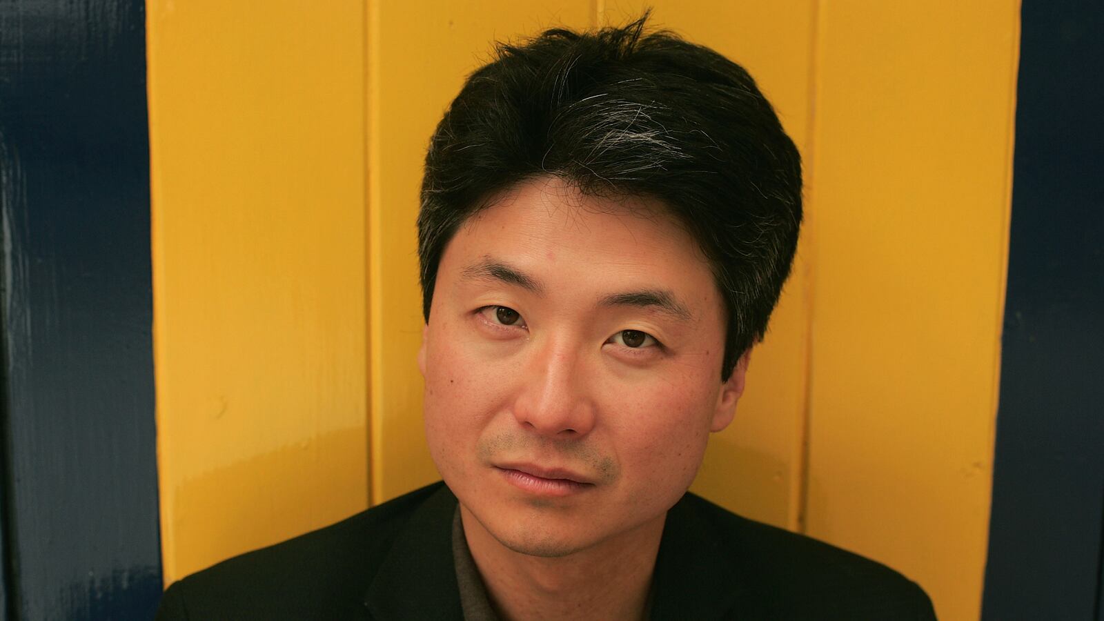 articles/2014/01/22/chang-rae-lee-how-i-write/140122-charney-how-i-write-tease_negska