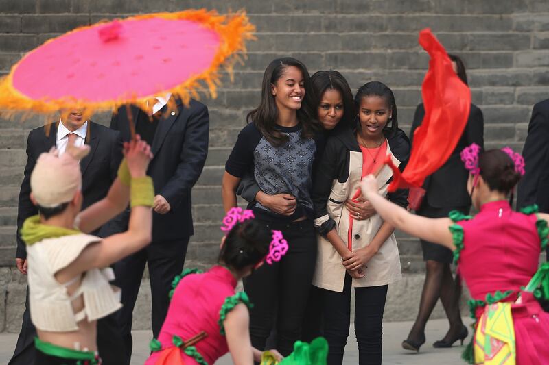 galleries/2014/03/24/michelle-obama-charms-the-middle-kingdom-photos/mobama-china-13_kcvgiu