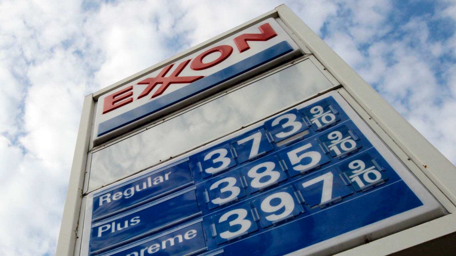 cheats/2012/03/01/gas-could-spike-to-5-per-gallon/gas-prices-spike-with-syria-iran-tensions-cheat_s4znwf