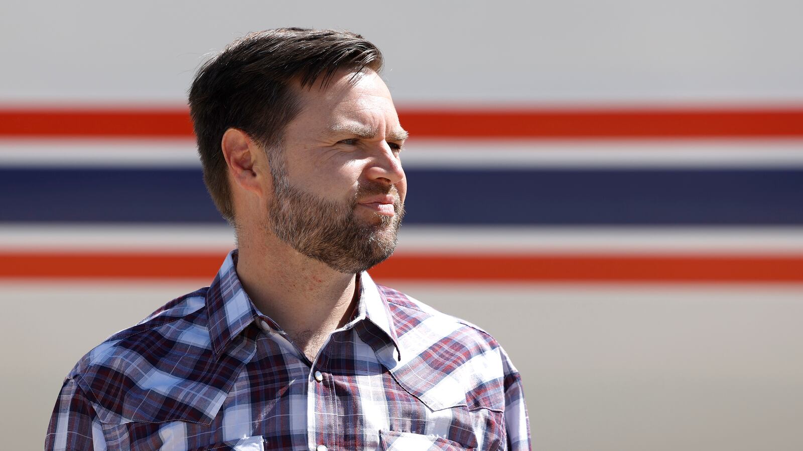 J.D. Vance raised a toast at the southern border with Diet Mountain Dew.