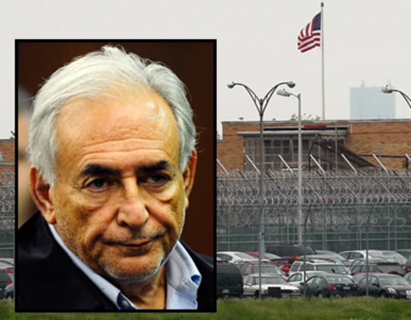 articles/2011/05/18/mansfield-frazier-trust-me-dominique-dont-run/frazier-strauss-kahn_181560_jwuiwz