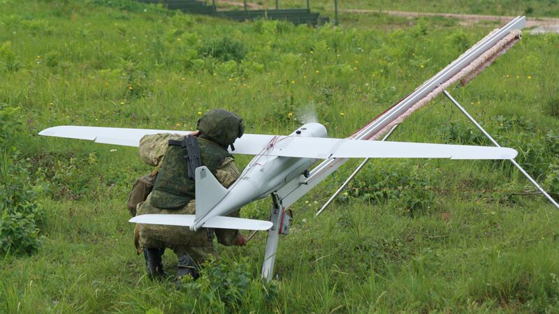 170915-axe-russia-embed_cetlya