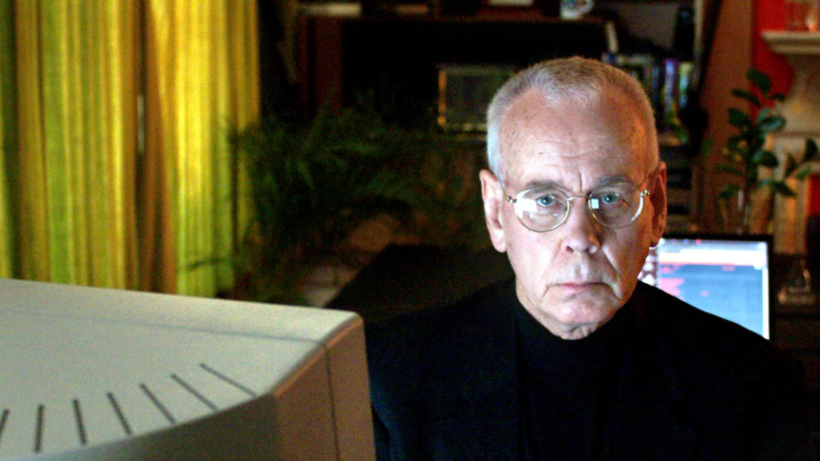 articles/2012/06/14/the-man-behind-the-blue-ball-emails-scandal-that-snared-brett-mcgurk/cryptome-young-lake-tease_lgttwj