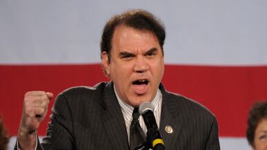 articles/2010/11/17/alan-grayson-outgoing-florida-congressman-rages-on/grove-grayson-banter_142001_wtseu9