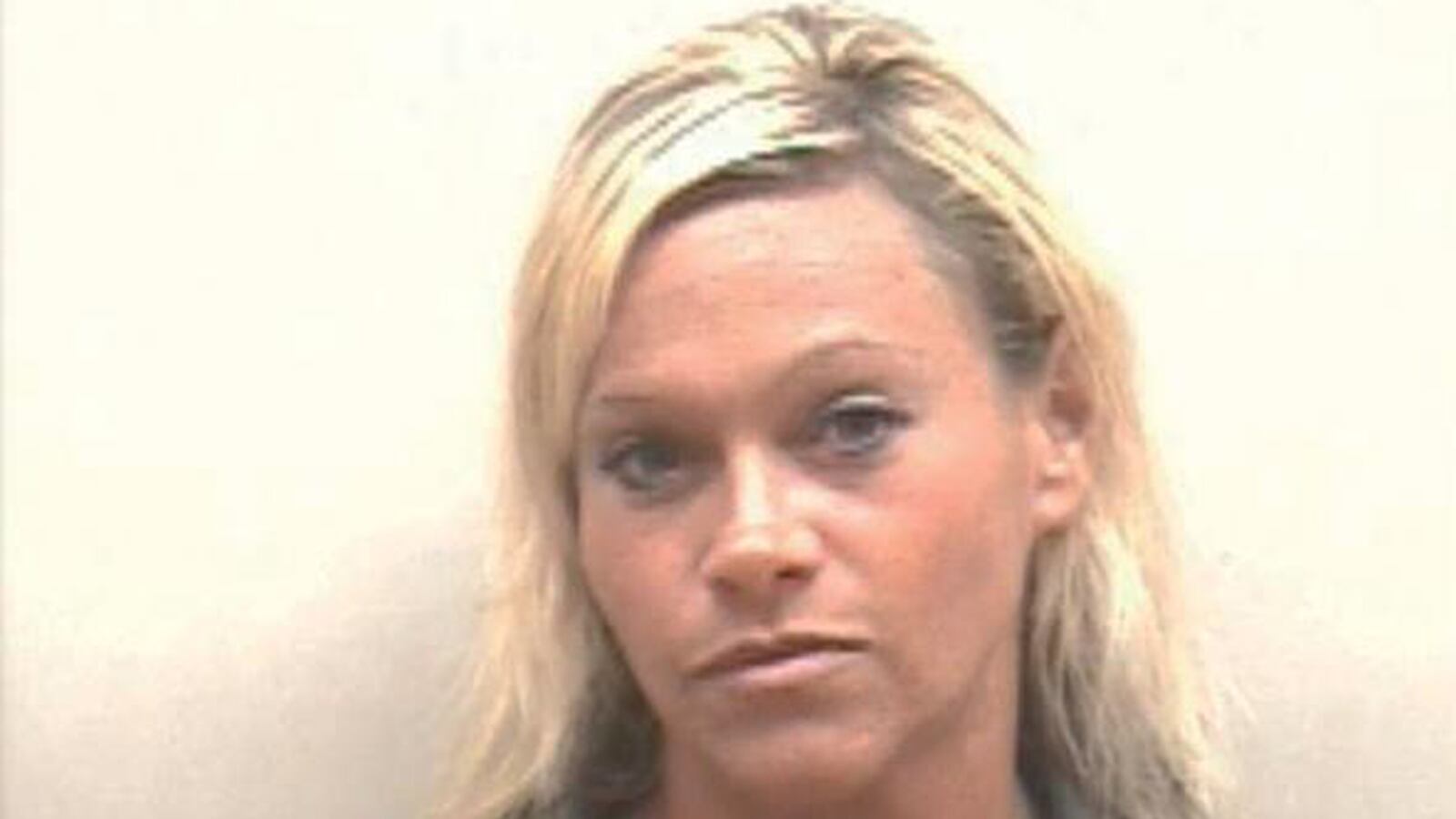 cheats/2014/01/29/woman-trapped-in-jail-for-5-months/140129-destiny-hoffman-cheat_zfp174