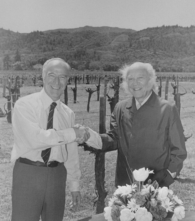 220108-wine-wars-embed-1_lyxqza