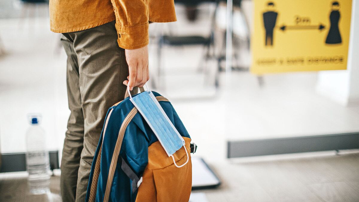 200729-Carlson-Trump-schools-tease_rohrbx