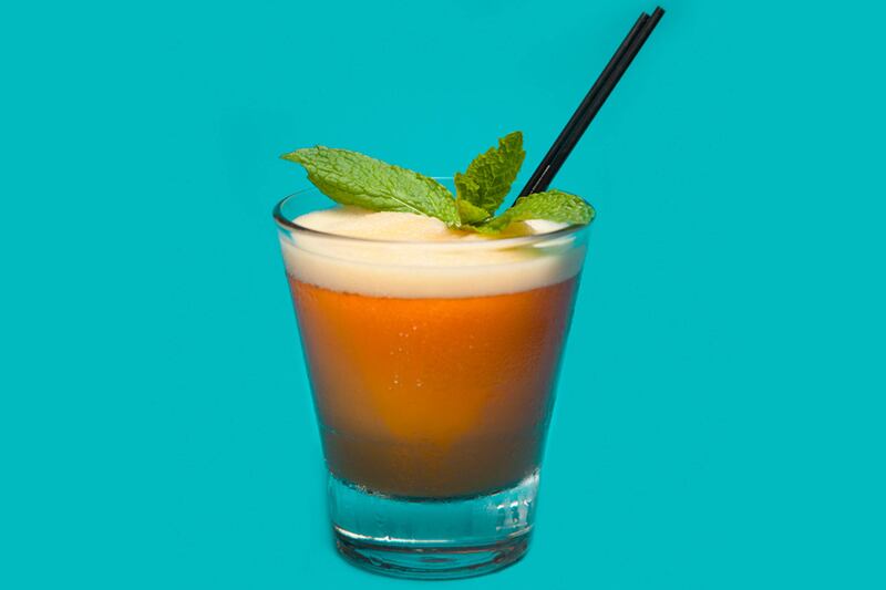 galleries/2014/08/02/this-daiquiri-won-t-make-you-look-lame/140801-frozen-drinks-tease_ee6mia