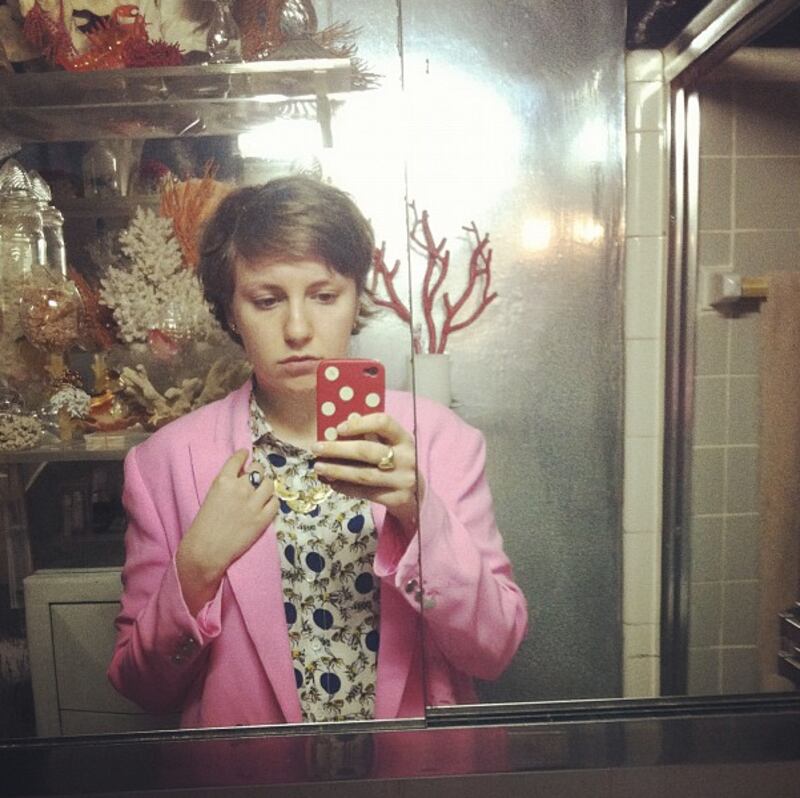 galleries/2013/03/10/ed-sheeran-kate-upton-more-celebrity-twitter-pictures-photos/130310-twit-pics-dunham_hbhpzf