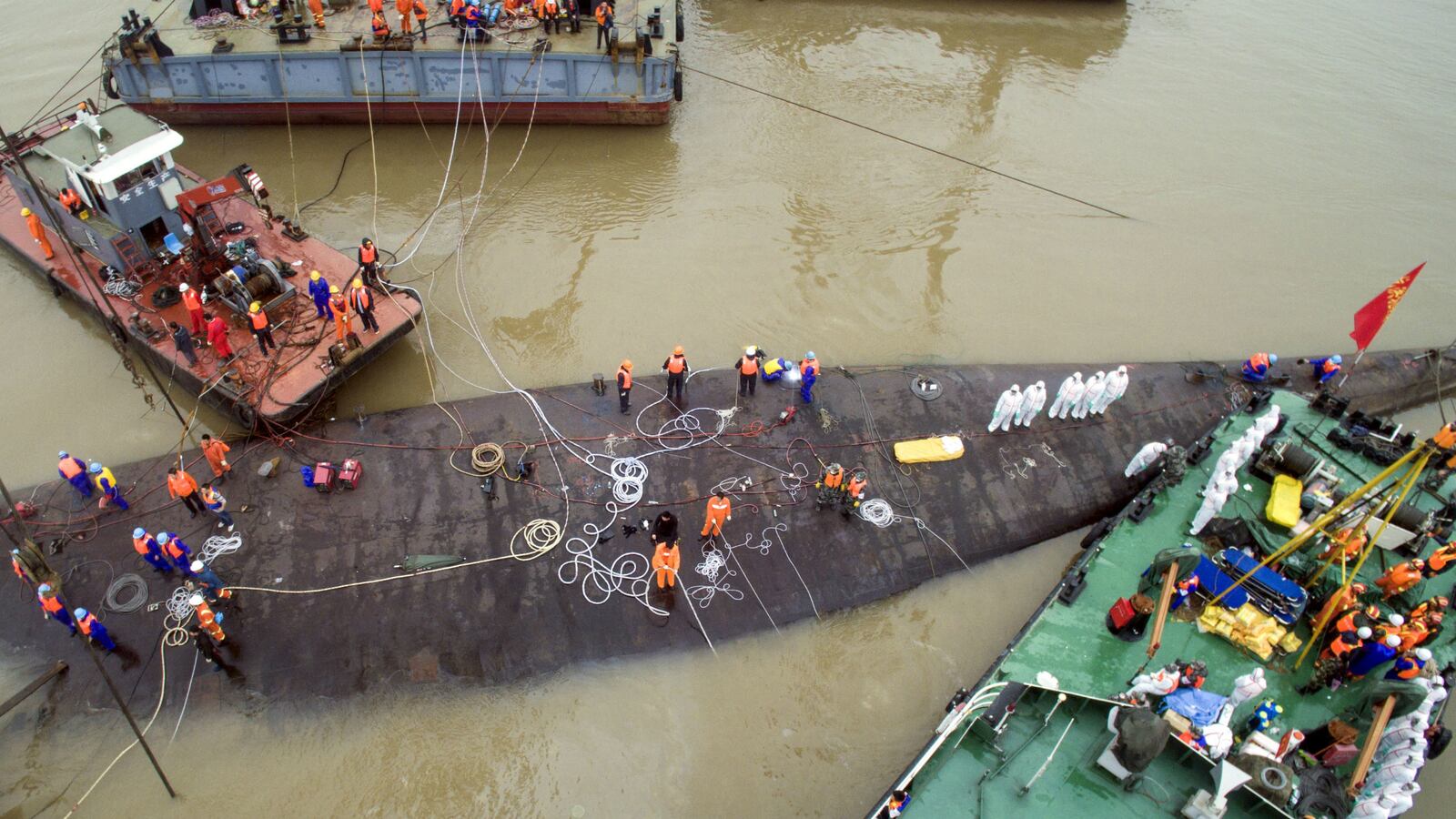 cheats/2015/06/04/cruise-families-china-is-beating-us/150604-china-cruise-cheat_yvjonl