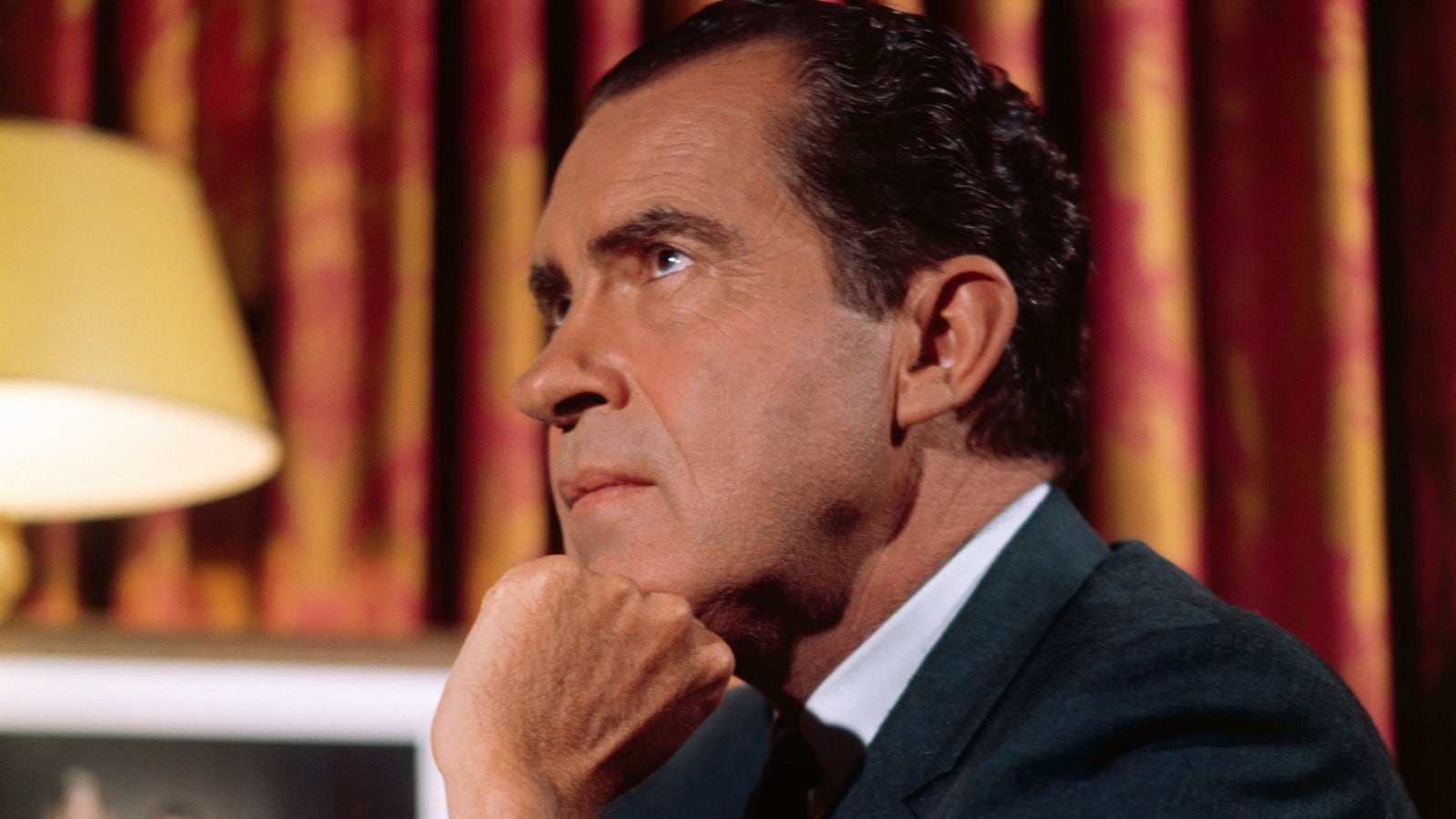 articles/2013/08/22/inside-the-new-nixon-watergate-tapes/130822-nixon-tapes-tease_oxqqvt