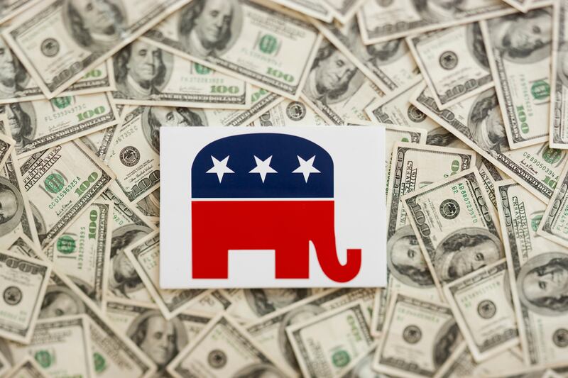galleries/2012/01/01/the-gop-s-top-campaign-donors-for-the-2012-dandidates-from-romney-to-gingrich/biggest-gop-campaign-donors_znxemu
