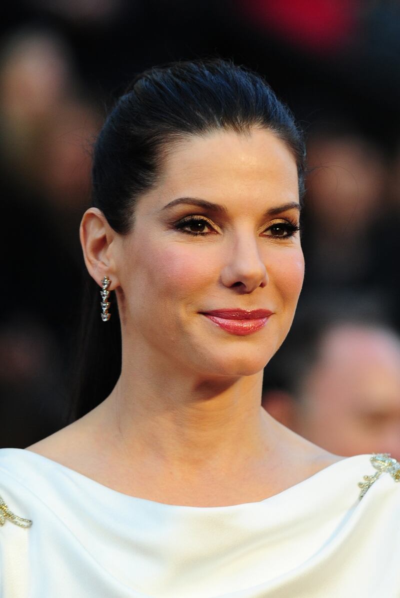 galleries/2012/12/13/justin-bieber-russell-crowe-more-nine-crazy-celebrity-murder-plots-photos/murder-plots-bullock_g8hzoa