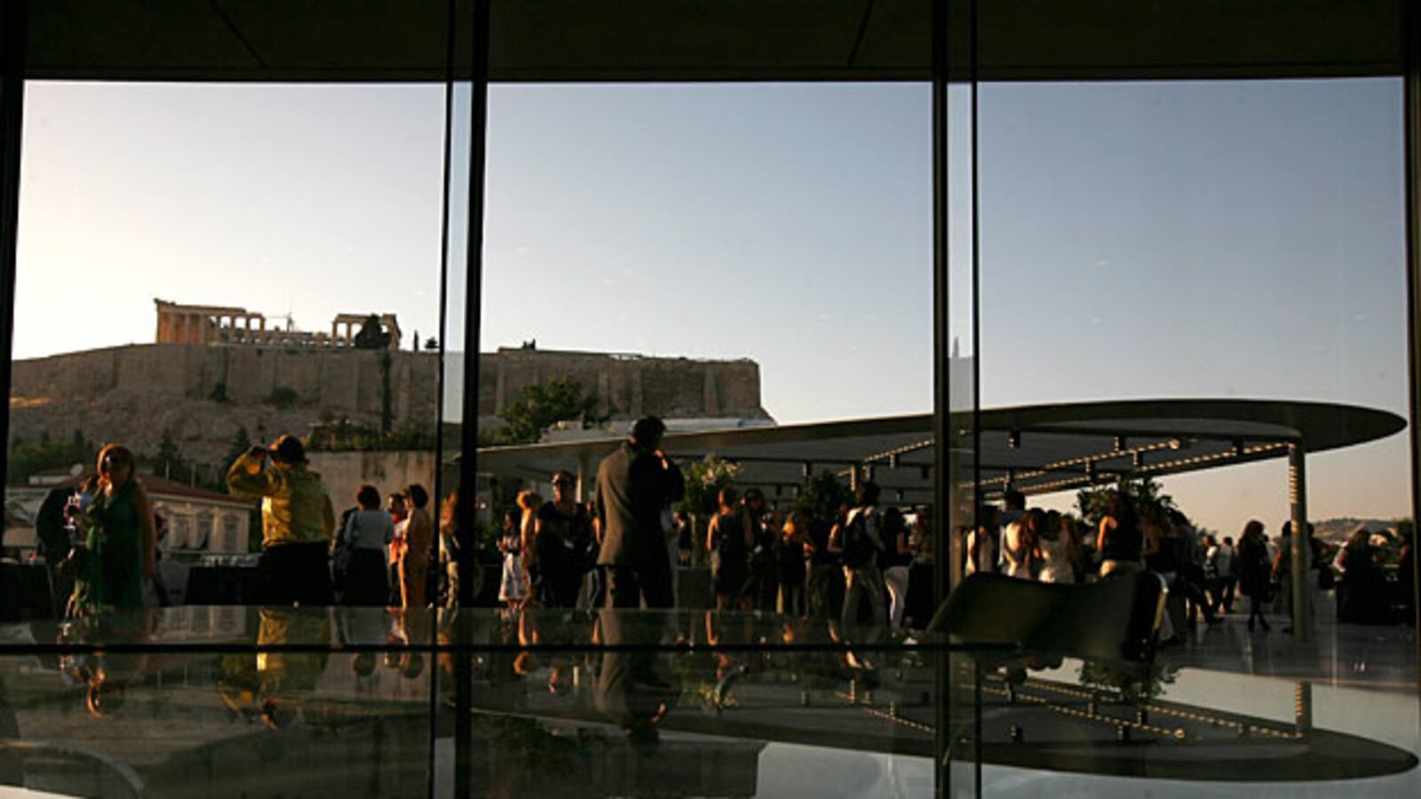 galleries/2009/06/25/greece-s-modern-wonder/acropolis-museum-5_vws0il