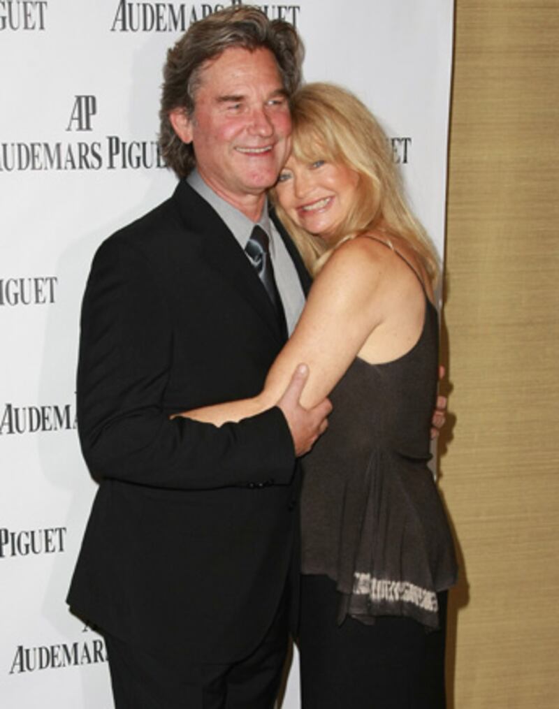 galleries/2009/12/24/couples-we-can-still-believe-in/couples-we-believe-in---hawn-russell_tlvnyp