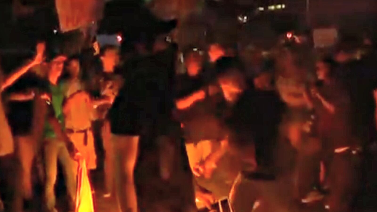 cheats/2016/05/25/new-mexico-trump-rally-turns-violent/160525-trump-nm-violence-cheat_vvt2oo