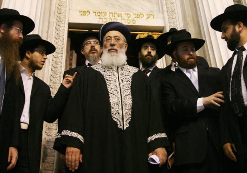 articles/2012/09/25/does-israel-need-a-chief-rabbi/rabbi-amar-openz_omulg2