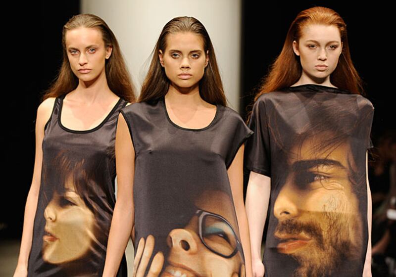 galleries/2009/04/28/australia-fashion-week/australia-fashion-week-14_rrlcoc