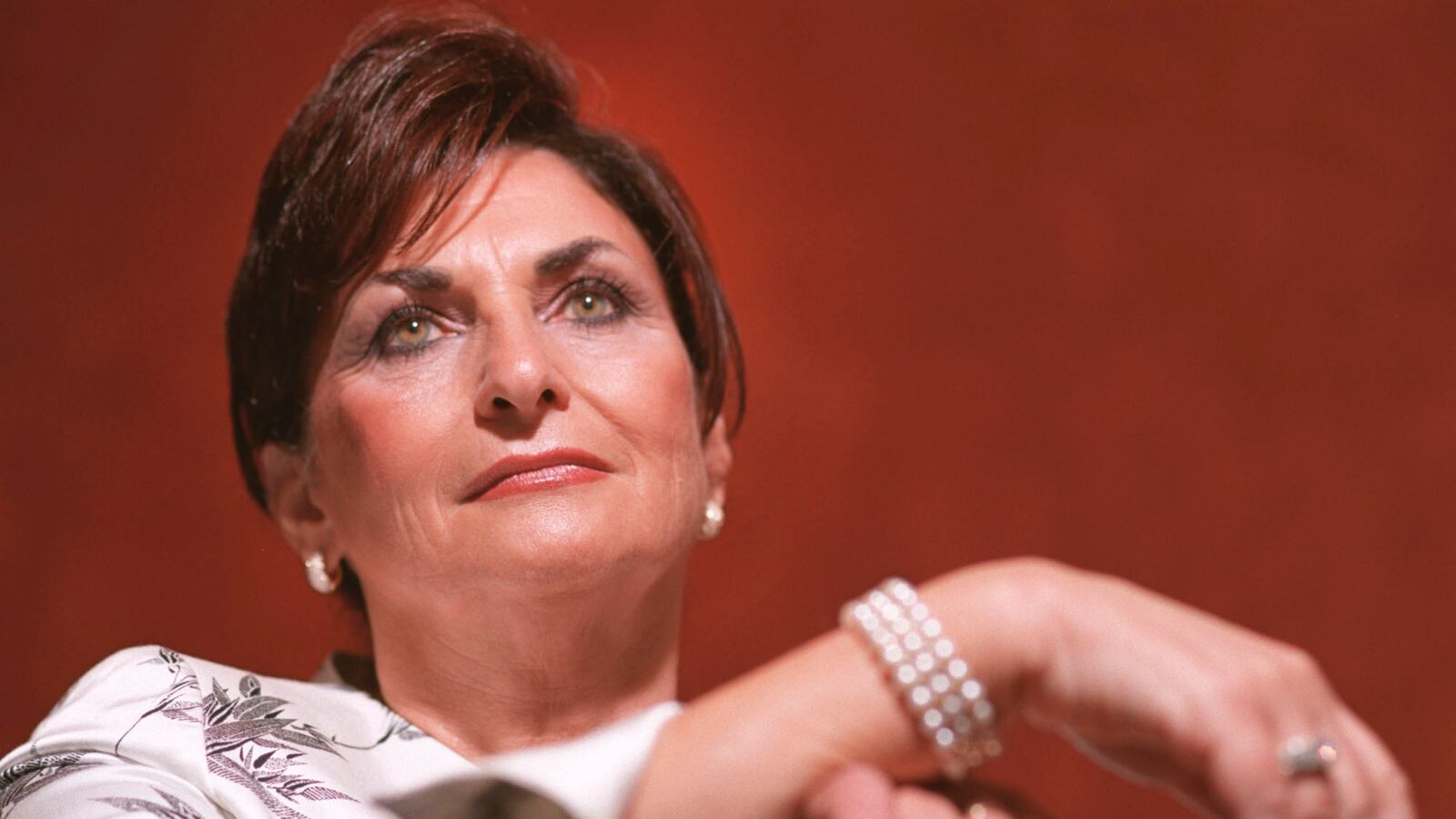 articles/2014/03/17/the-woman-who-saved-syria-s-jews/140316-beals-syria-tease_dw3gqo