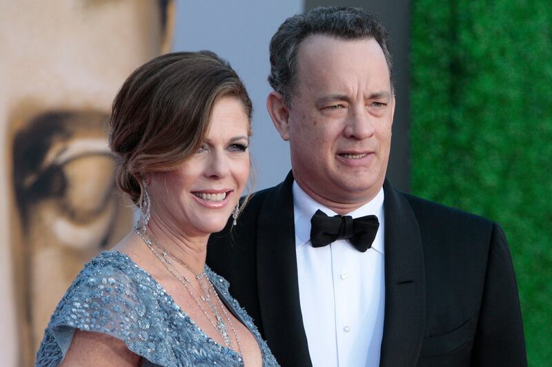 galleries/2012/08/28/mark-sanford-brad-pitt-tom-hanks-and-other-men-who-married-the-other-woman/tom-hanks-rita-wilson-married-the-mistress_gdz3hu