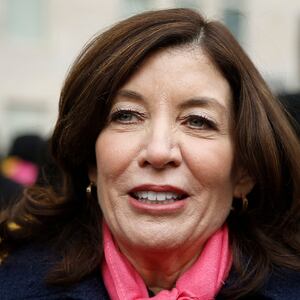 210811-bredderman-Kathy-Hochul-tease_zm1jac