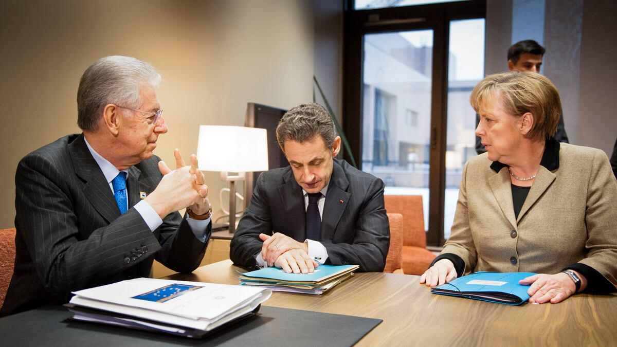 cheats/2012/01/30/eu-agrees-on-rescue-fund/sarkozy-merkel-cheat_mhqqgq