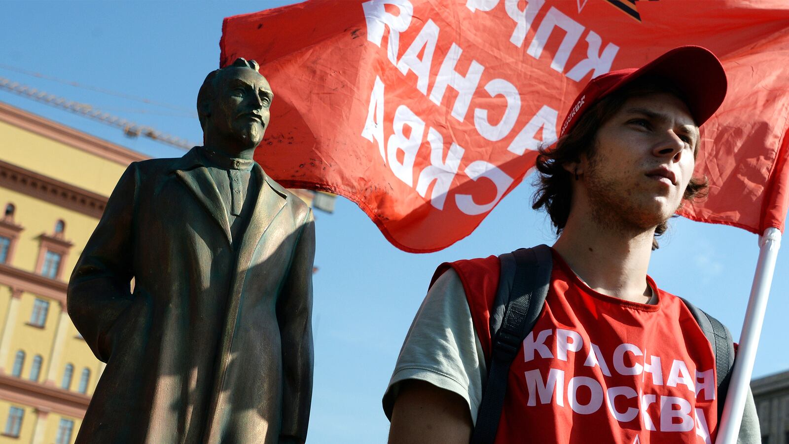 articles/2015/07/12/from-dixie-to-dzherzinsky-russia-celebrates-its-dark-past/150711-young-soviet-confederate-tease_axhb6t