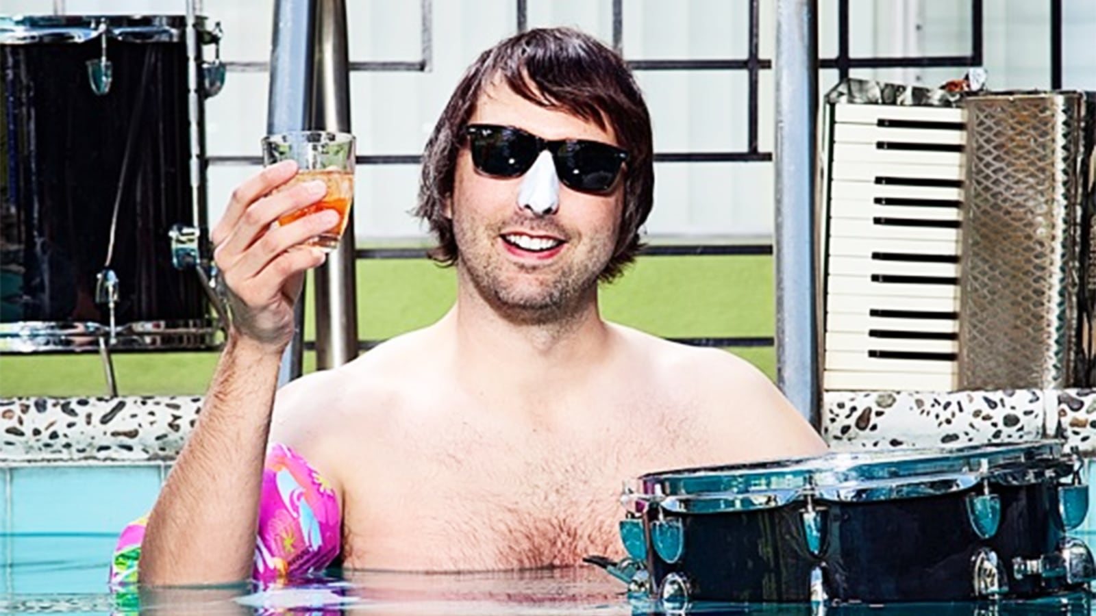 181209-rothbaum-drummer-tease-2_cx05ig