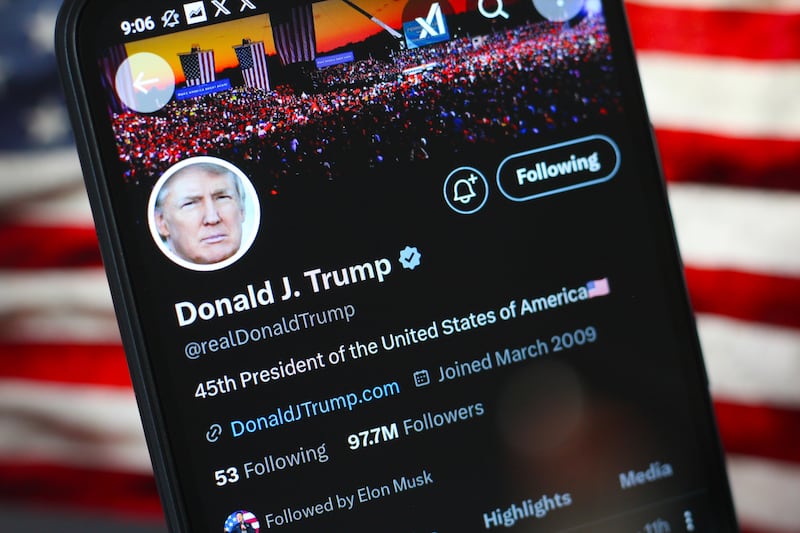 CANADA - 2025/01/18: In this photo illustration, the profile page of the 'X' account (formerly known as Twitter) of Donald Trump, President of the United States seen displayed on a smartphone.