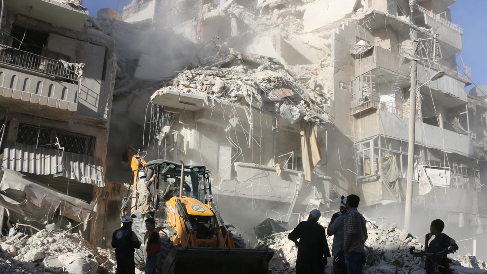 cheats/2016/09/26/air-strikes-pound-rebel-held-aleppo/160926-aleppo-syria-cheat_qcnqeh