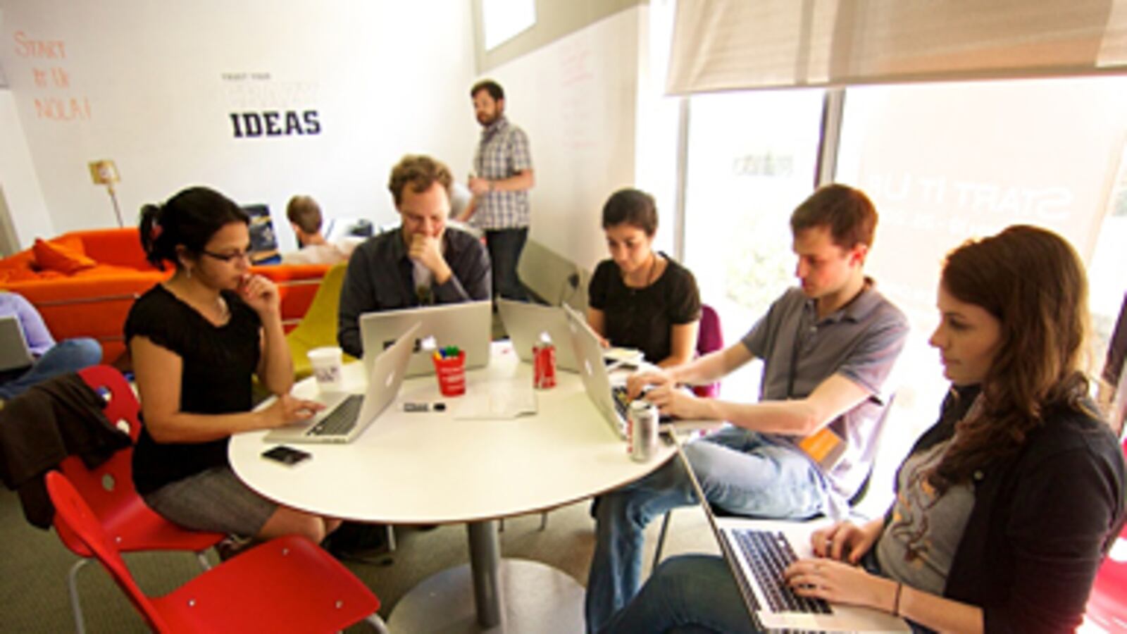 articles/2011/03/25/new-orleans-entrepreneur-week-mardi-gras-for-innovators/lyons-new-orleans-entrepreneur_169316_ifxyuo