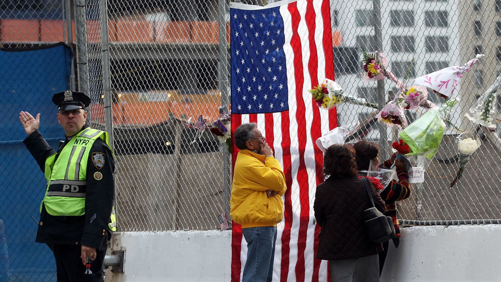 cheats/2011/09/09/f-16-pilot-sent-to-ram-9-11-plane/ground-zero-commemoration-guidelines-cheat_fght41