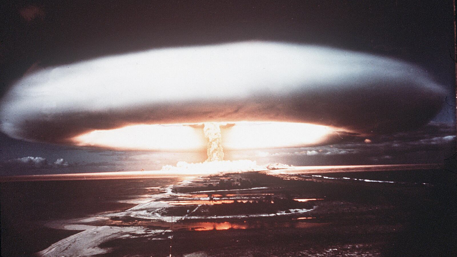 videos/2016/05/31/u-s-nukes-live-on-floppy-disks/160526-Place-nukes-run-on-floppy-disks-Tease_hydw0p