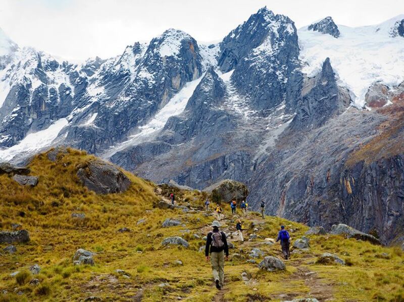 galleries/2013/06/02/the-13-best-hiking-trails-in-the-world-photos/130531-hiking7_ymtqqj