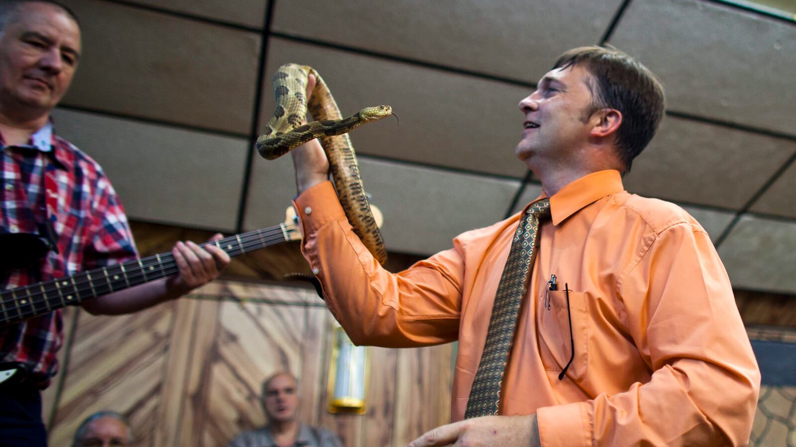 articles/2014/02/18/bible-passages-that-could-get-you-killed/140217-moss-biblical_v5tspg