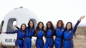 King was joined on the New Shepard flight by Bezos' fiancée Lauren Sánchez, pop singer Katy Perry, former NASA rocket scientist Aisha Bowe, movie producer Kerianne Flynn, and activist Amanda Nguyen.