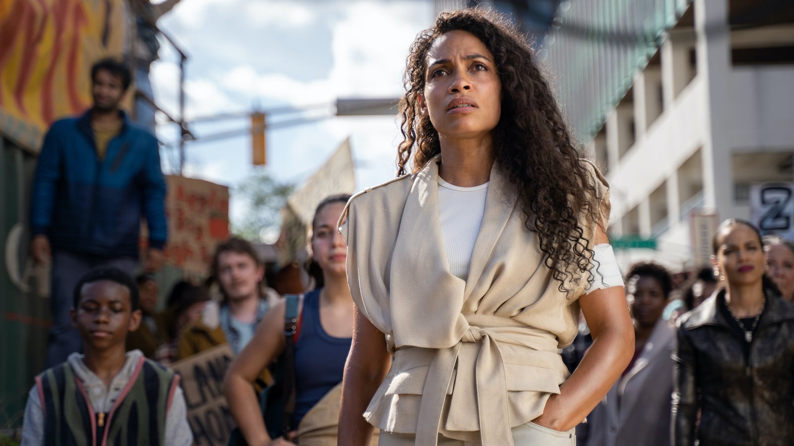 220315-dmz-hbo-tease-01_rpszul