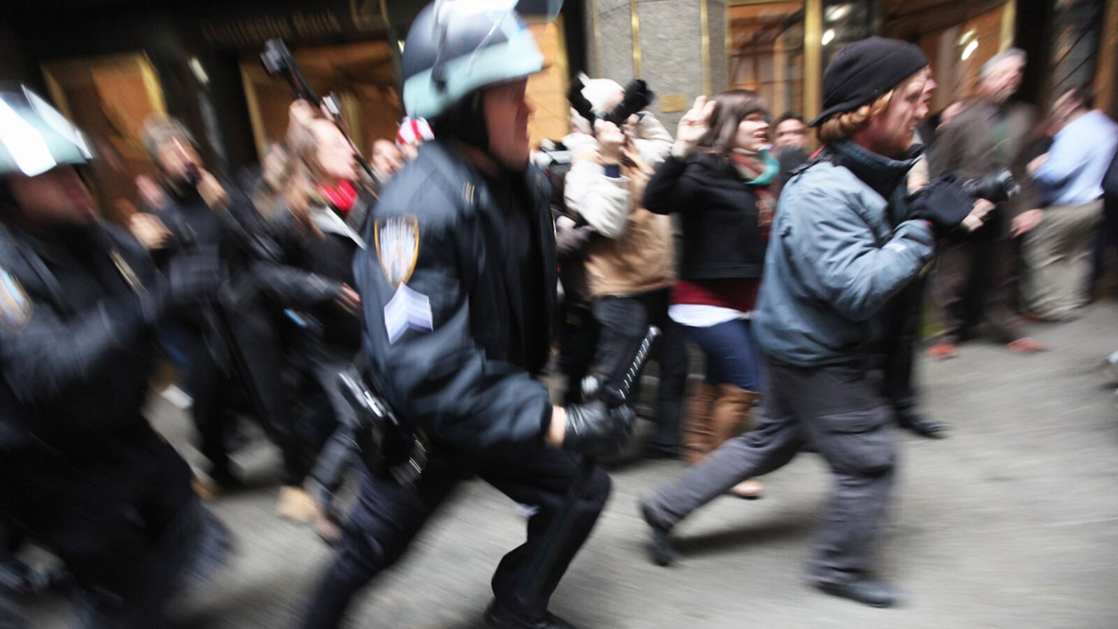 cheats/2012/08/03/nyc-won-t-defend-cop-in-civil-suit/occupy-wall-street-anthony-bologna-cheat_tzkc0f