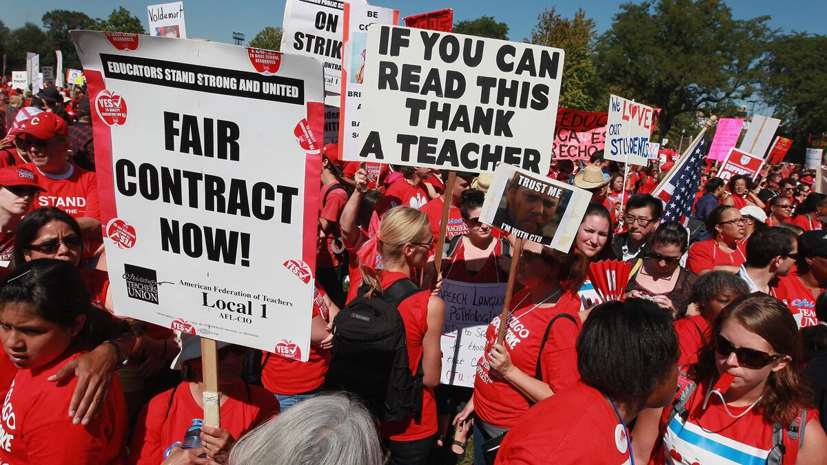 cheats/2012/09/16/teachers-could-vote-to-end-strike/chicago-teachers-strike-may-end-cheat_b7tbf8