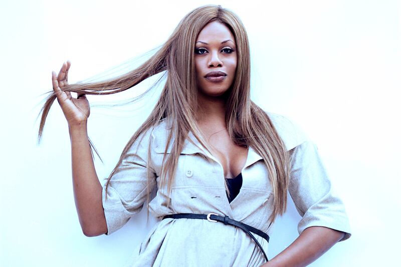 articles/2014/06/06/oitnb-transgender-star-laverne-cox-s-unbelievable-year/140605-ryan-laverne-cox-tease_gflitc