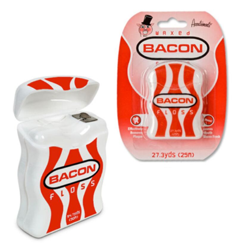 galleries/2010/12/18/bacon-gifts/bacon-gifts---floss_w6mrhd
