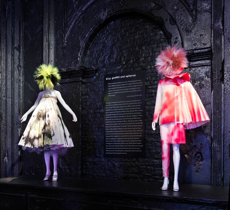 galleries/2013/05/06/punk-chaos-to-couture-at-the-met-museum-photos/130506-met-punk5_tfc8z1