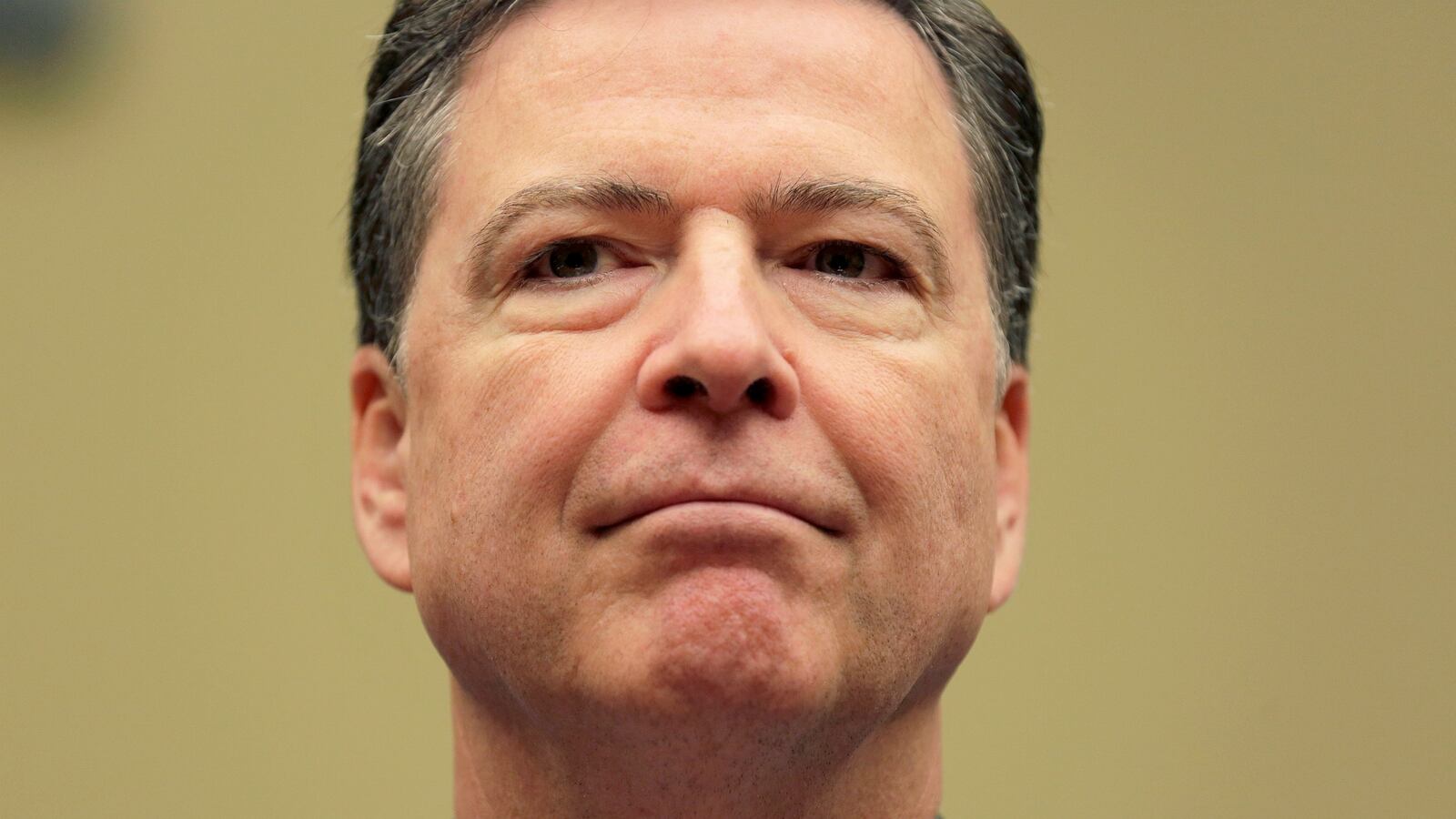 cheats/2016/10/29/clinton-team-slams-comey/161029-comey-clinton-scandal-cheat_zhkswk