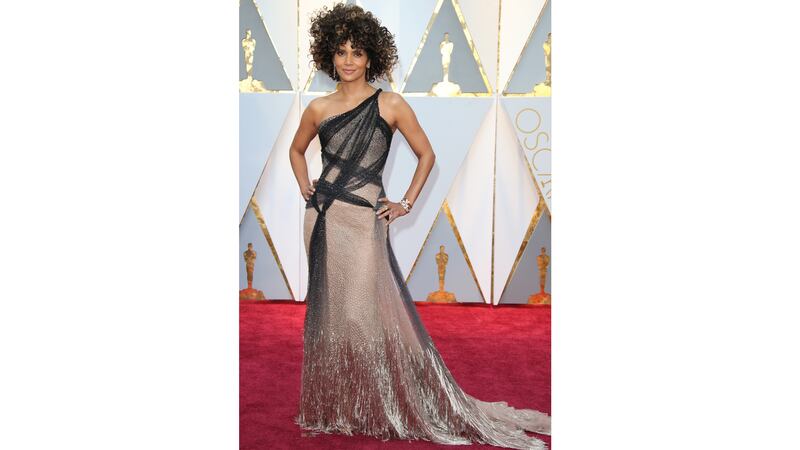 171222-hallie-berry_zuraw5