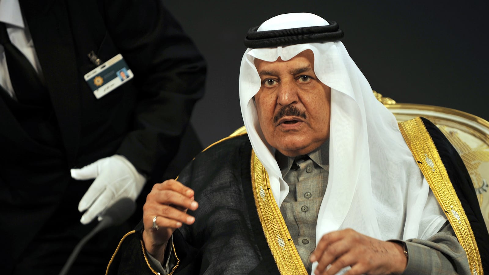 cheats/2012/06/16/saudi-prince-nayef-dies/saudi-prince-died-cheat_izmmiq