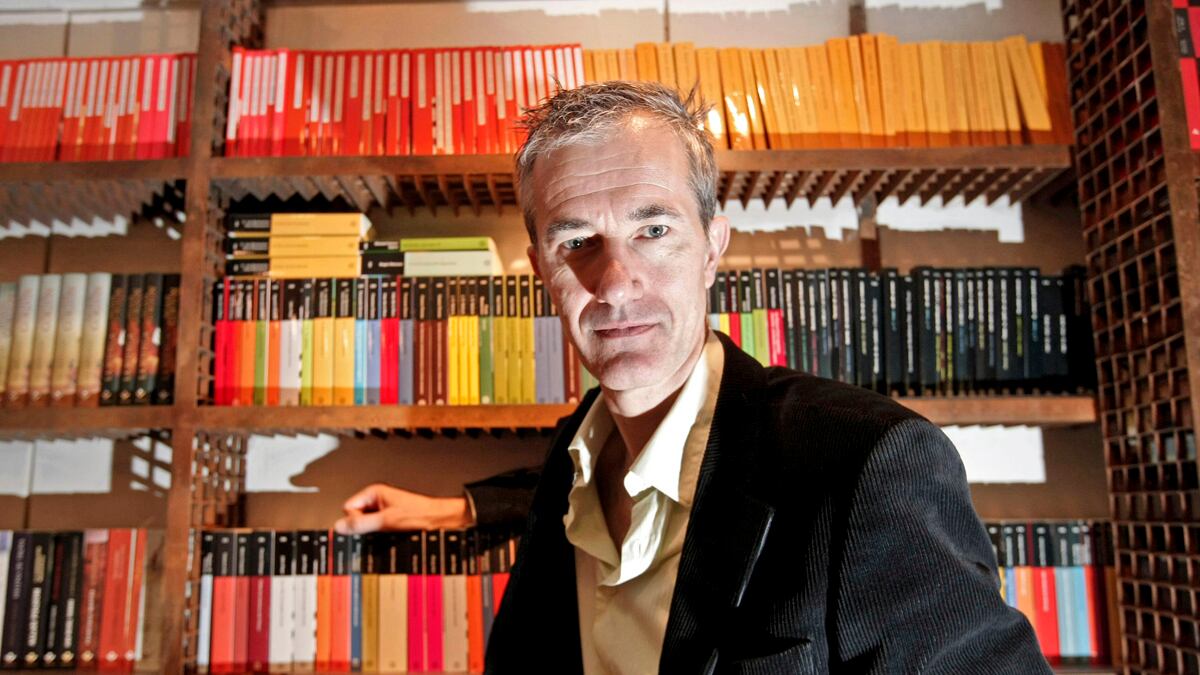 articles/2012/02/03/geoff-dyer-on-favorite-unusual-histories/geoff-dyer-favorite-unusual-histories-bb_dklwwy
