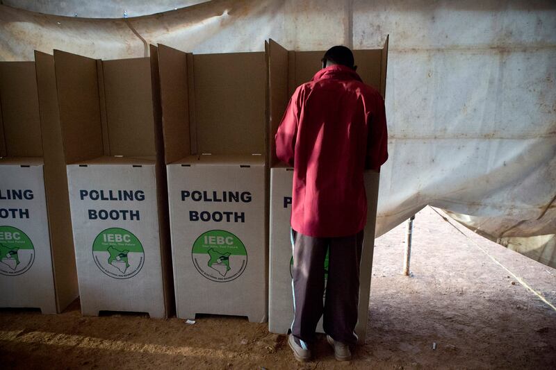 articles/2013/03/04/all-calm-at-polls-as-kenya-votes-in-crucial-election/130304-Heaton-Kenya-voters-embed_aug7ya