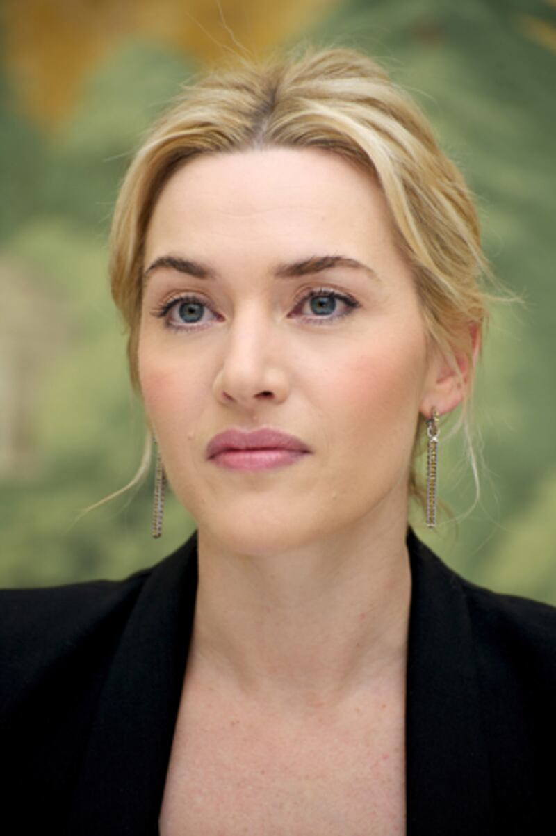 galleries/2011/12/09/stars-who-have-sworn-off-plastic-surgery-photos/kate-winslet-celebs-against-plastic-surgery_iwvzaa