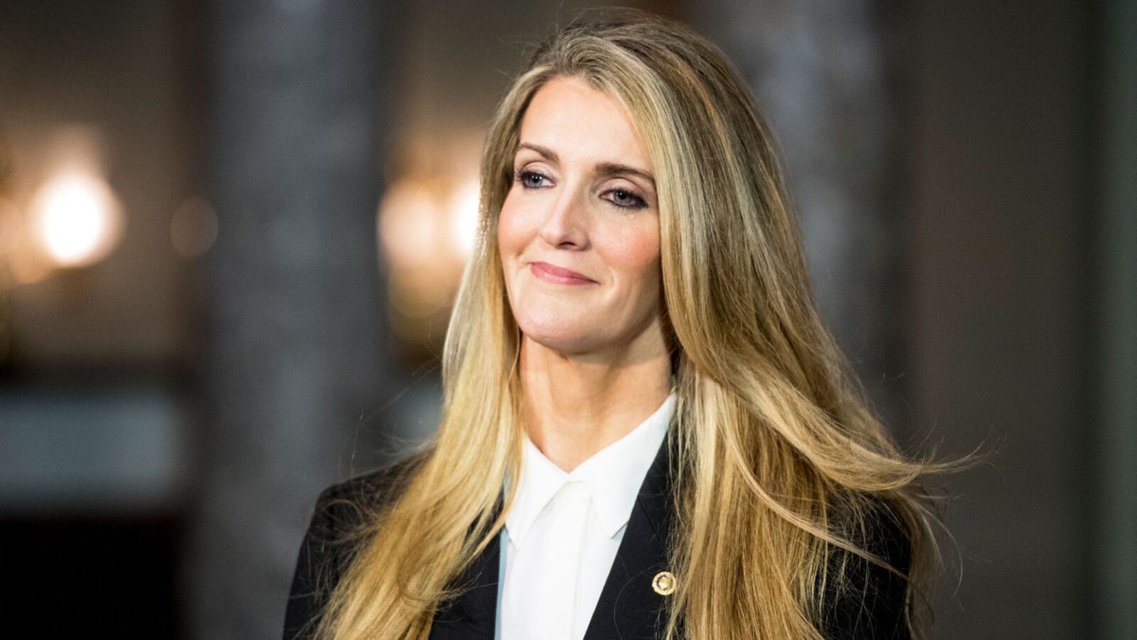 201209-Brodey-Kelly-Loeffler-tease_j5xj4d